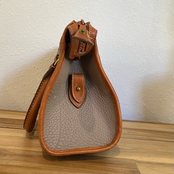 Vintage Classic Dooney & Bourke Leather Satchel - Picture 7 of 15